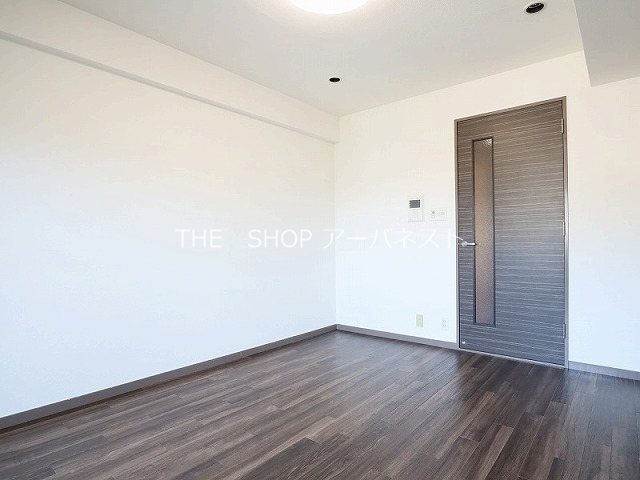 ライオンズマンションお花茶屋駅前通り リビング
