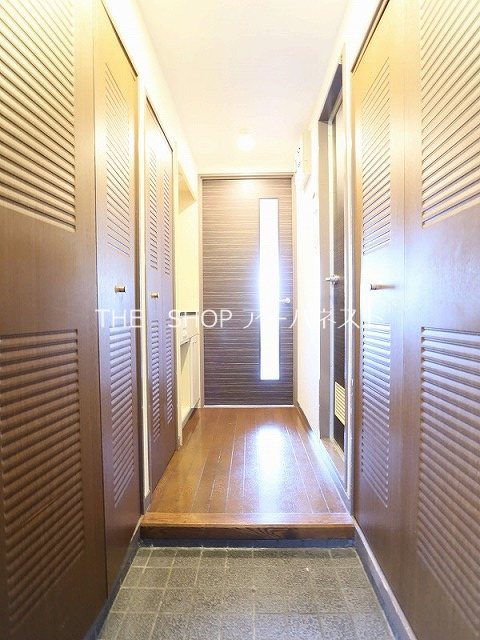 ライオンズマンションお花茶屋駅前通り 玄関