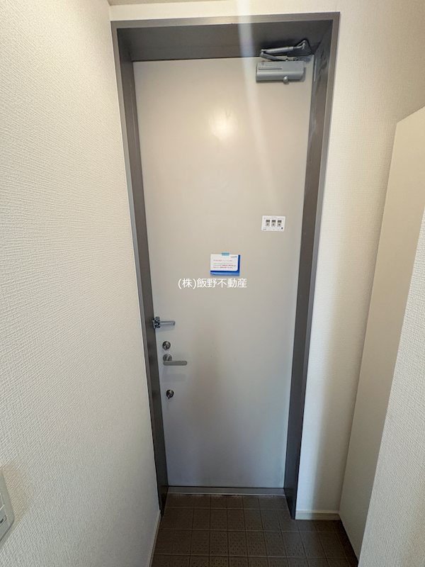 パールM 玄関