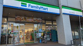 リバティゲート コンビニ