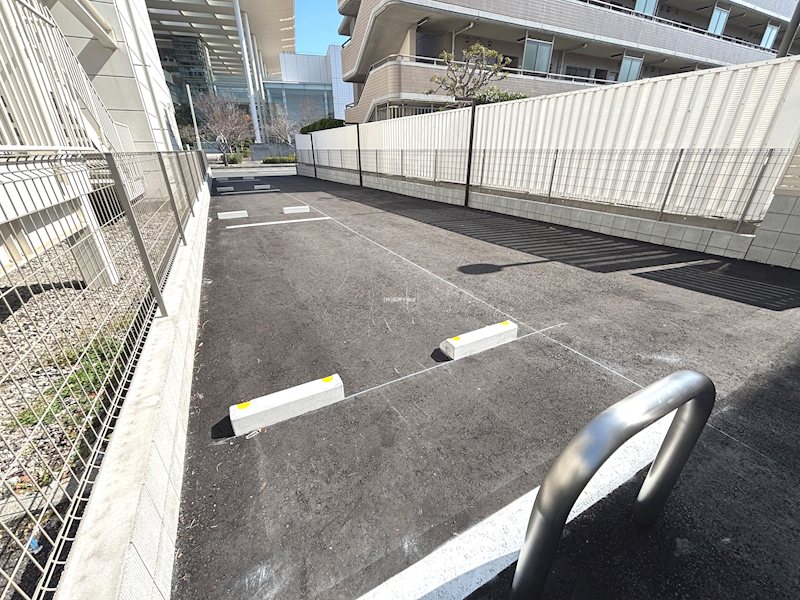 ヘーベルVillage横須賀うみかぜ公園 駐車場