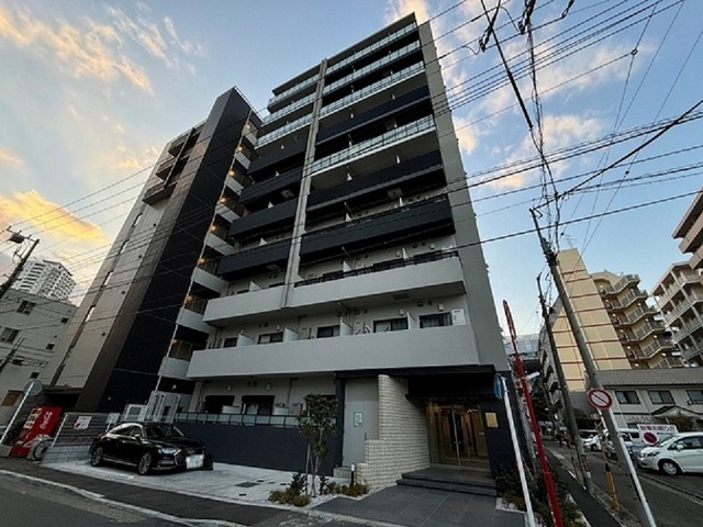スアヴィス横須賀中央 外観