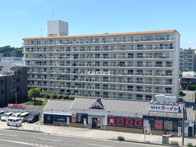 テレパレス横須賀 外観