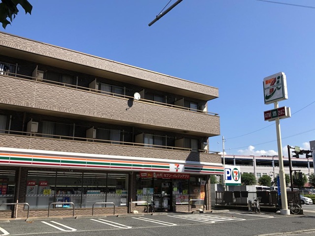 テレパレス横須賀 コンビニ