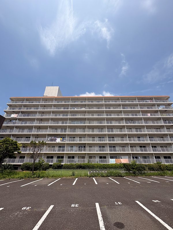 テレパレス横須賀 外観