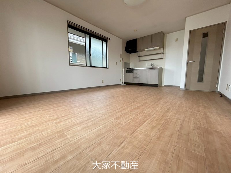 ハイカムール仲沖B棟 内装