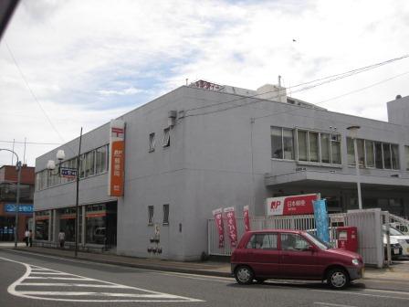 ハイカムール仲沖B棟 郵便局