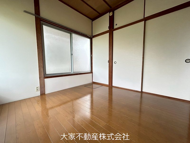 長崎県諫早市天満町58-2 ベッドルーム