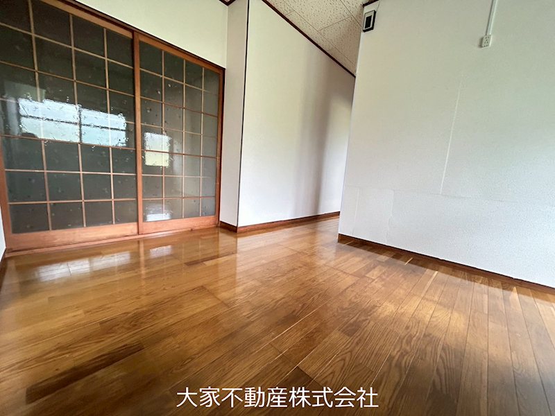 長崎県諫早市天満町58-2 内装