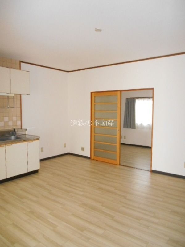 マンション槐（えんじゅ） リビング