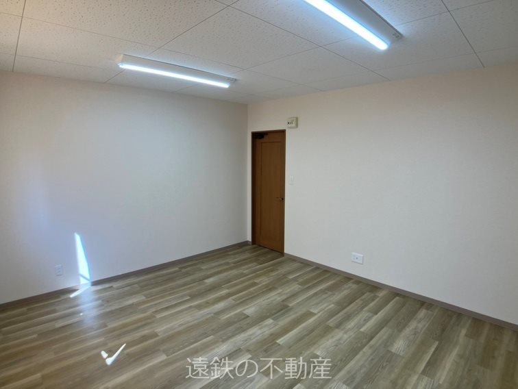 ぷち蔵ビル葵西四丁目 玄関