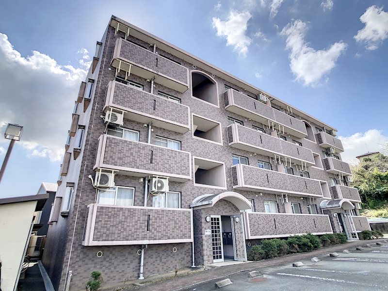 シャントクレール 401号室 外観