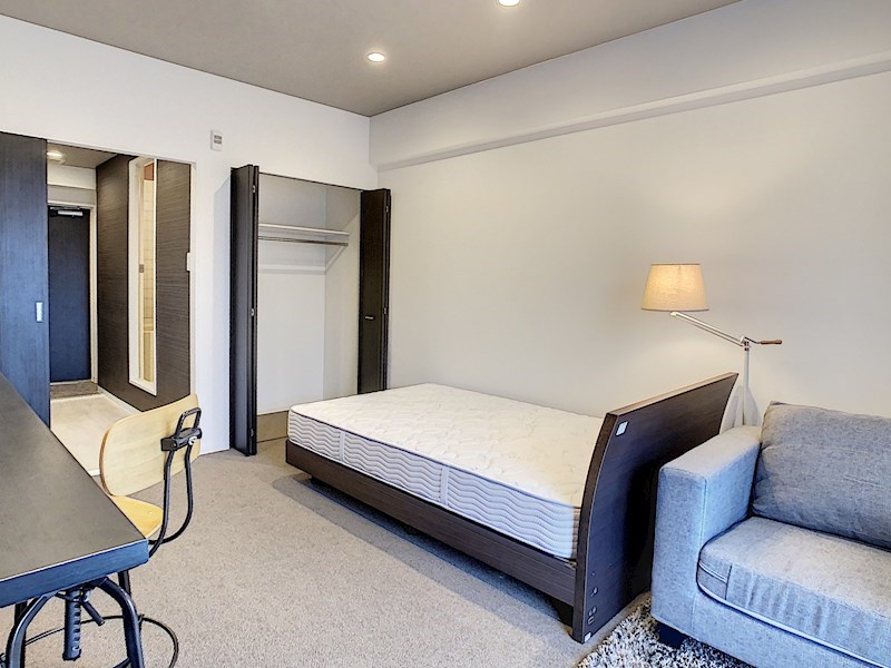 ブライティ助信 ベッドルーム