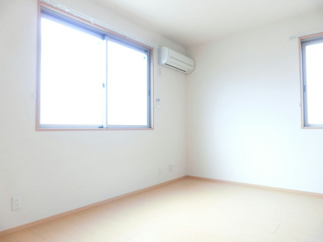 アラモードB ベッドルーム