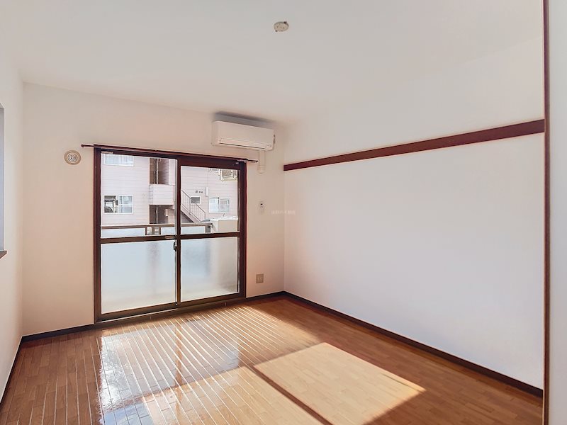 エス・トゥ・ディオ リビング