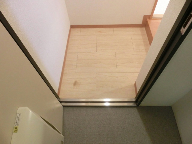 サンリブレ 玄関