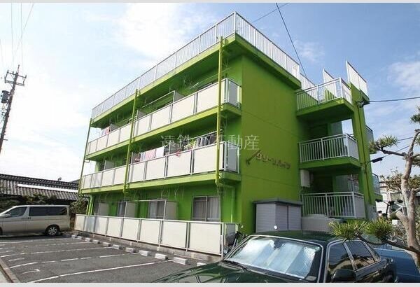 グリーンハイツ 駐車場