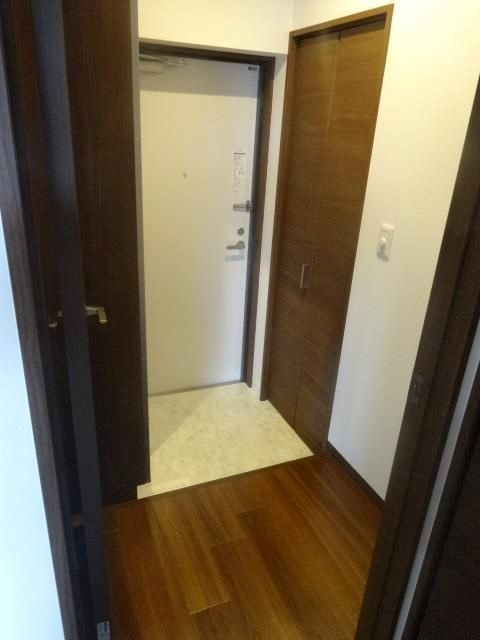 ル・リヴェール 玄関