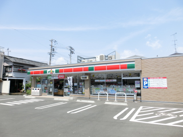 ISORA一番館 コンビニ