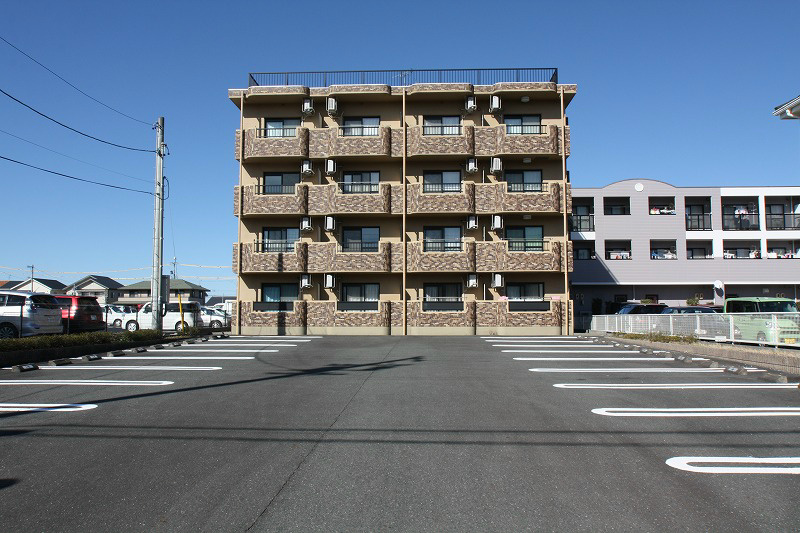 VIENT FUTURE 駐車場