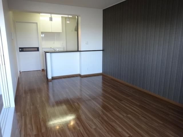 アイ・フラット海老塚 リビング