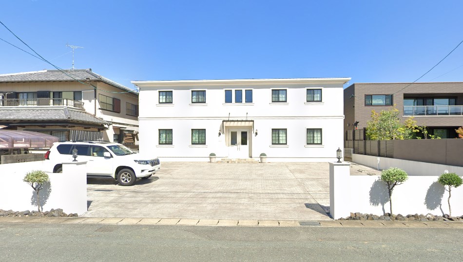 Four Seasons山手 C号室 外観