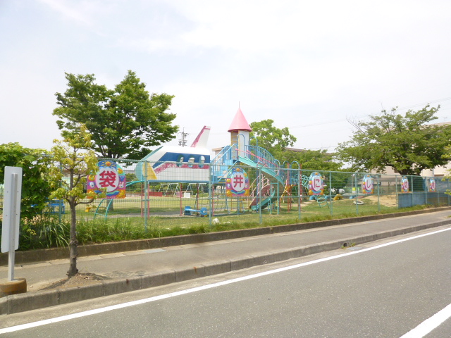 ドエル川井Ｂ 幼稚園