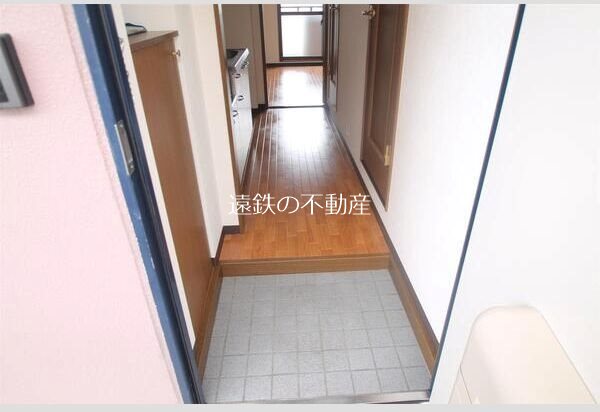 インターラーゲン 玄関