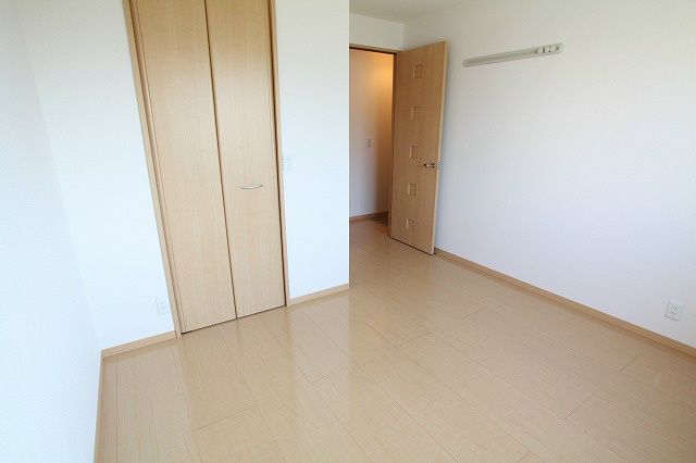 リビングタウン浅羽 ベッドルーム