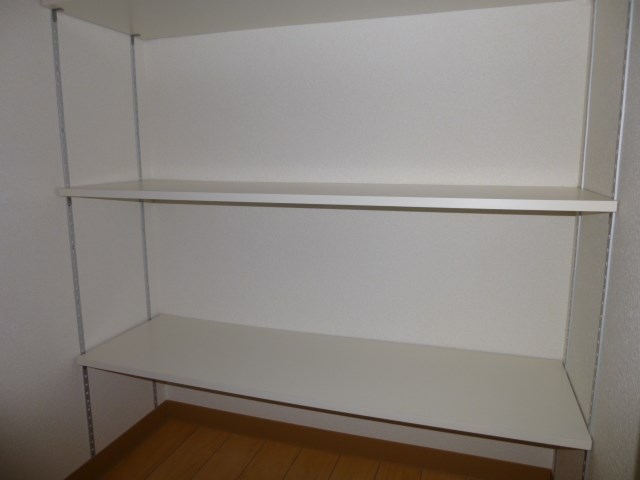 Tiida 収納
