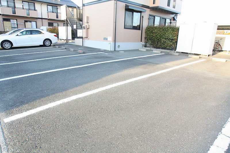 コーポ深町　Ｂ 駐車場