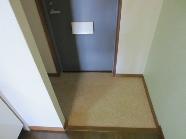 ゴールドサークル尾張町 玄関