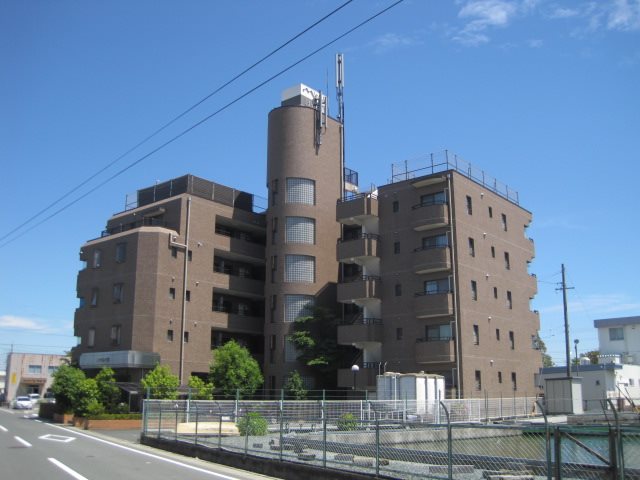 ミラクル西塚 外観