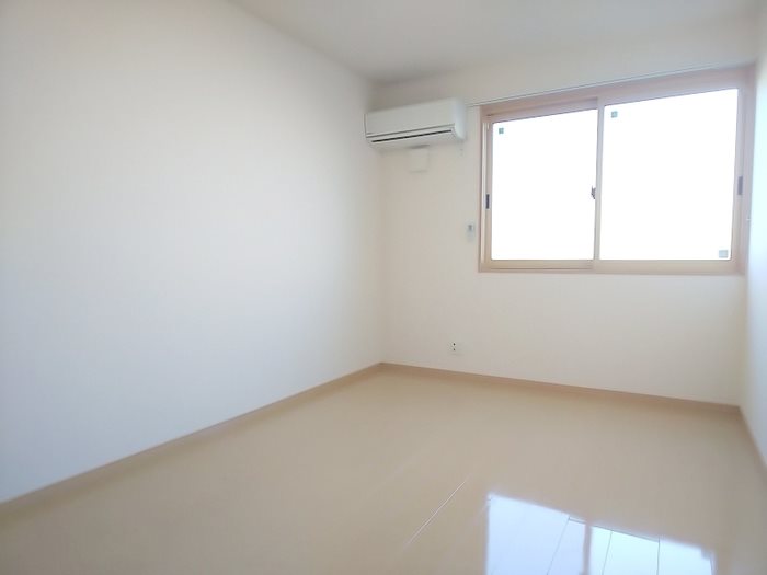 リビングタウン下俣　Ｂ ベッドルーム