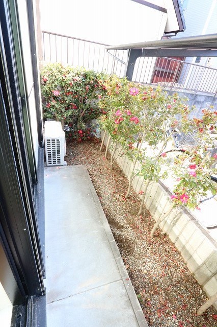 メゾン・ド・ピサロ ベランダ