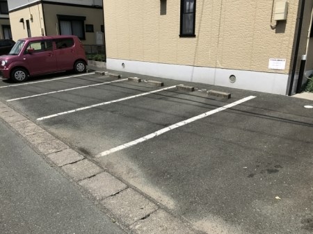 アルカディア　C 駐車場