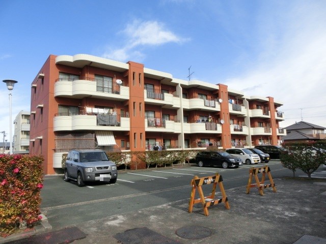 遠鉄ハイツ西ヶ崎F棟 102号室 外観