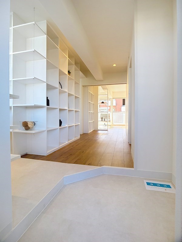 遠鉄ハイツ西ヶ崎Ｇ棟 玄関