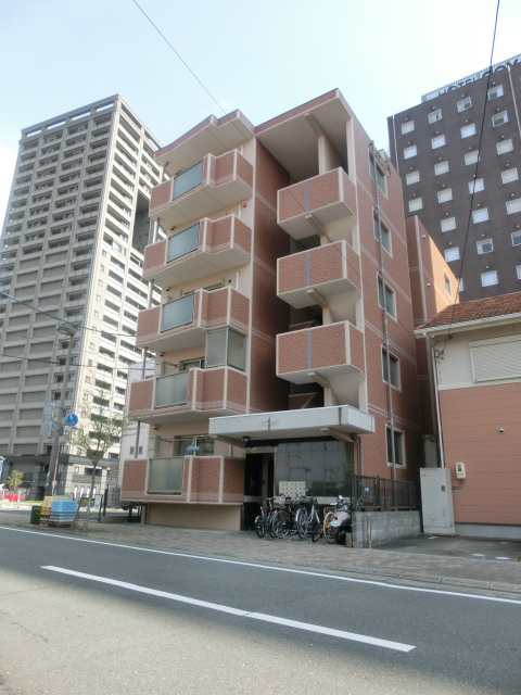 H.earth その他外観4