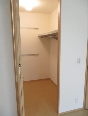 セジュール・フーキ　B 収納