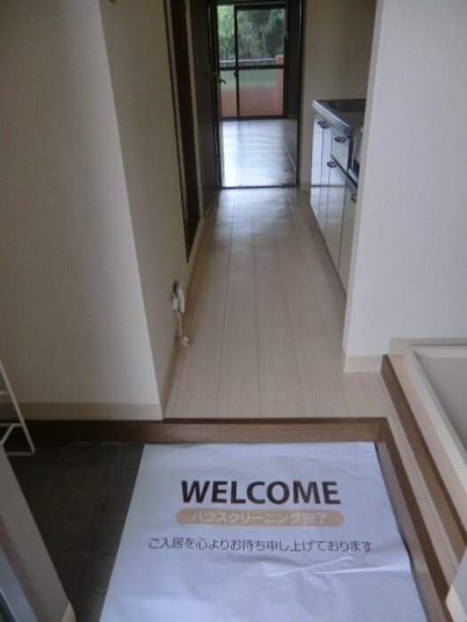 ロマネコンティ 玄関