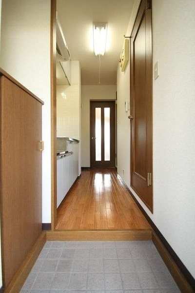 アイフォレスト 玄関