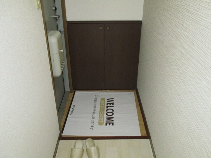 コーポシャルマン 玄関