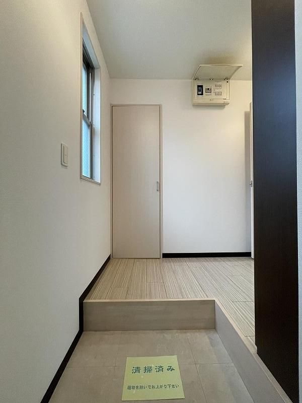 サンリエンテⅢ 玄関