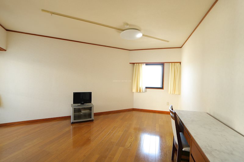 カーサ・ミラ浜松 リビング