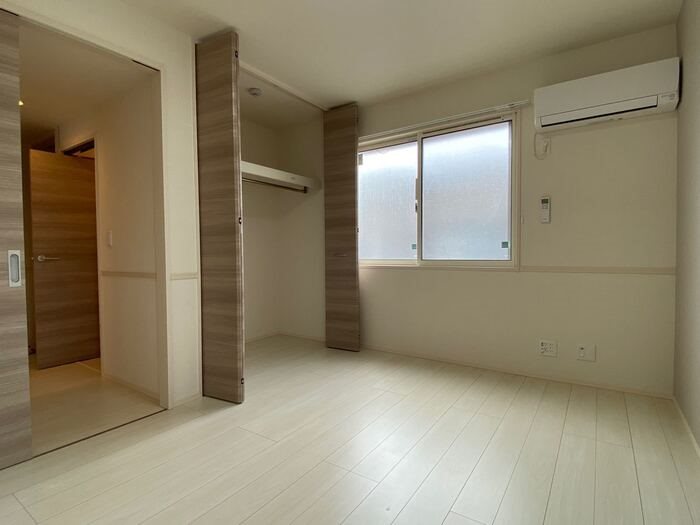 Ｓｕｐｒｅｍｅ見付　A棟 ベッドルーム