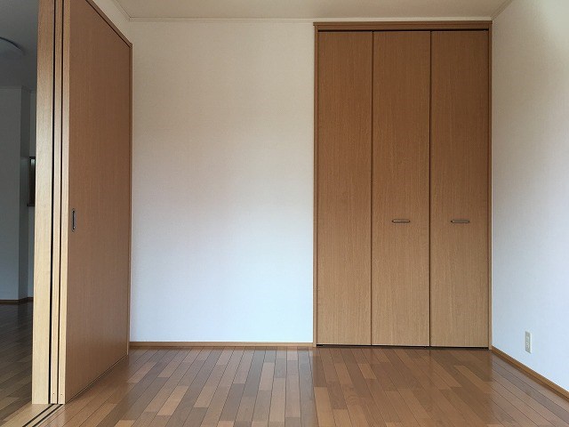 向日葵 ベッドルーム