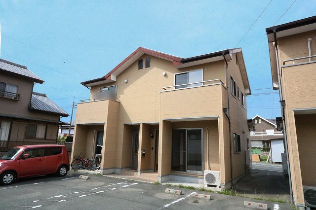 ドエル・コートA A-2号室 外観