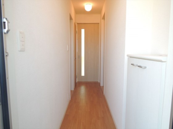 ユートピア 玄関