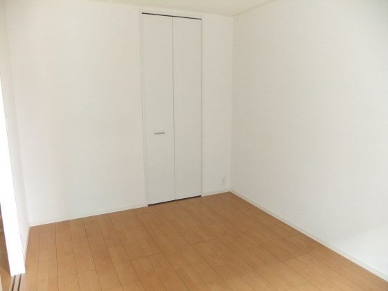 ベルドミールK`s ベッドルーム